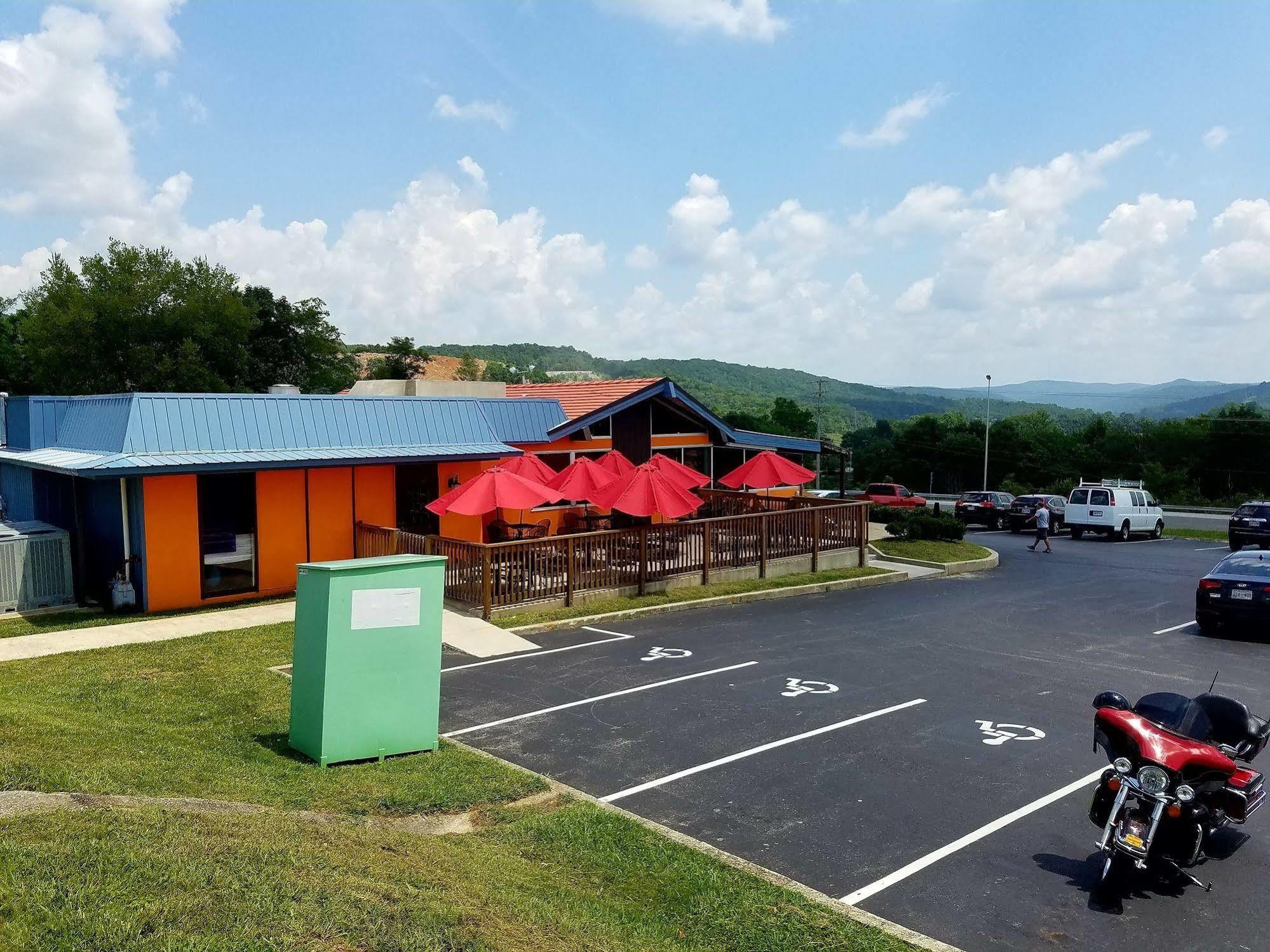 Baymont By Wyndham Cookeville Exteriör bild