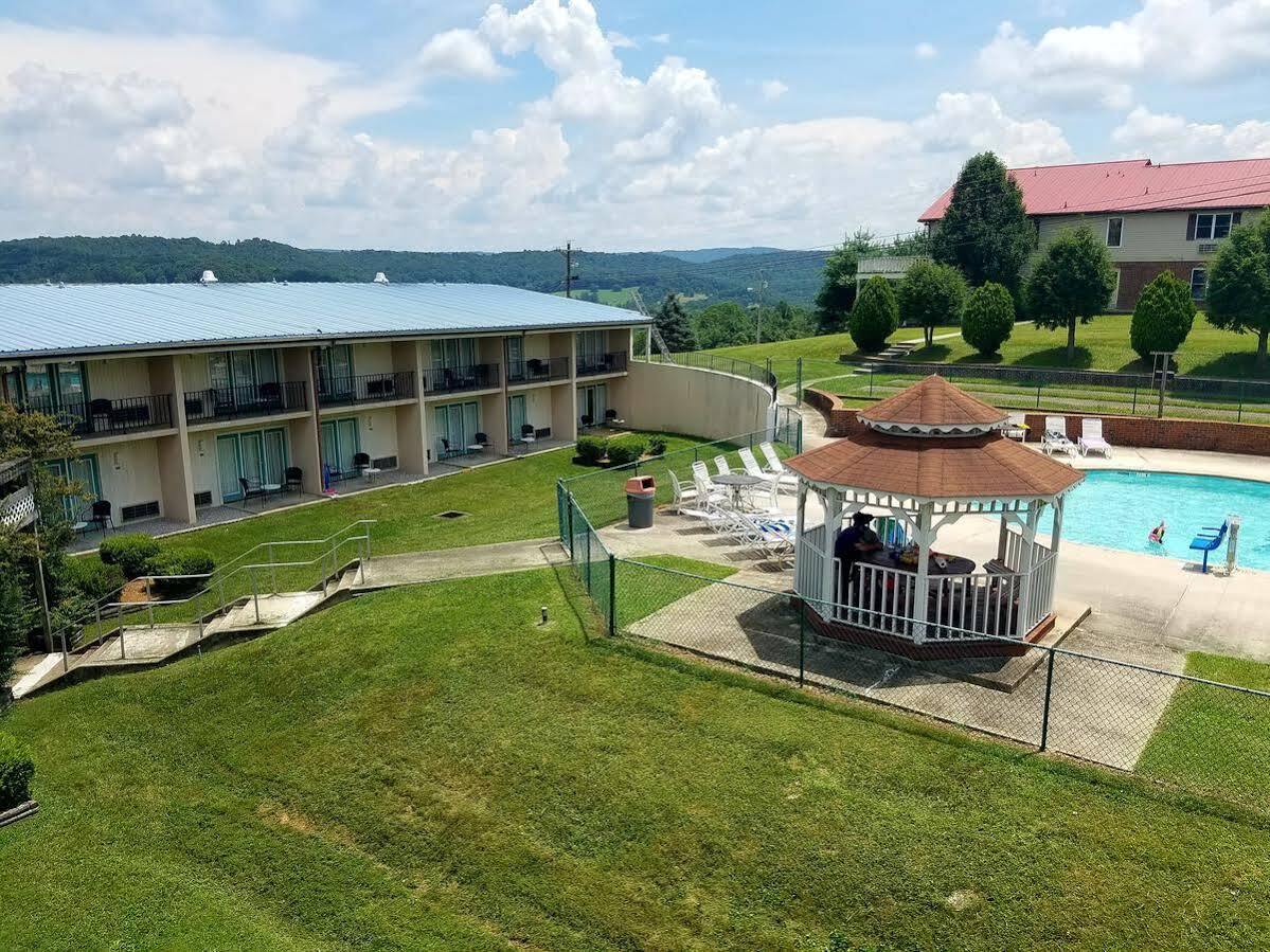 Baymont By Wyndham Cookeville Exteriör bild